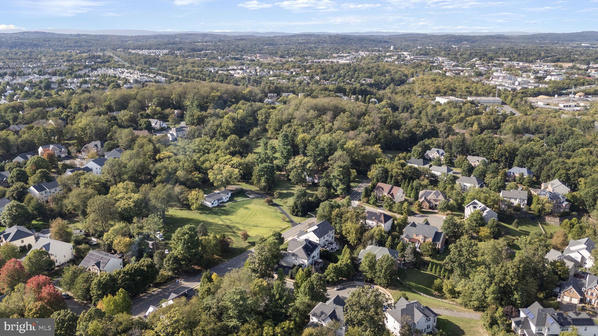 204 Lawson Road Southeast Leesburg, VA 20175 - Photo 79 of 84