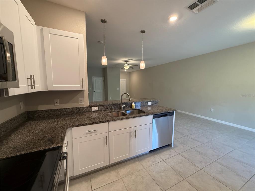 8519 Reedville Street New Port Richey, FL 34654 - Photo 5 of 24