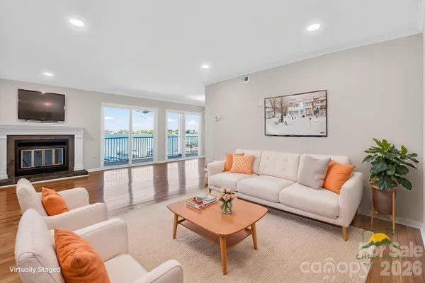 $690,000 | 20407 Harborgate Court, Unit 404, Cornelius, NC 28031