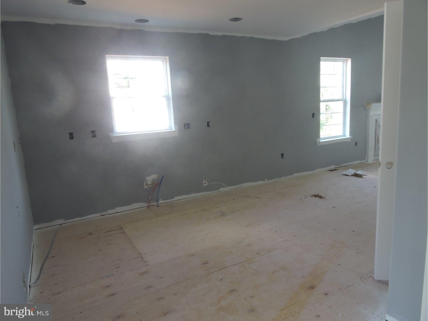 636 Ebersole Road Reading, PA 19605 - Photo 6 of 14 Gallery Image 6