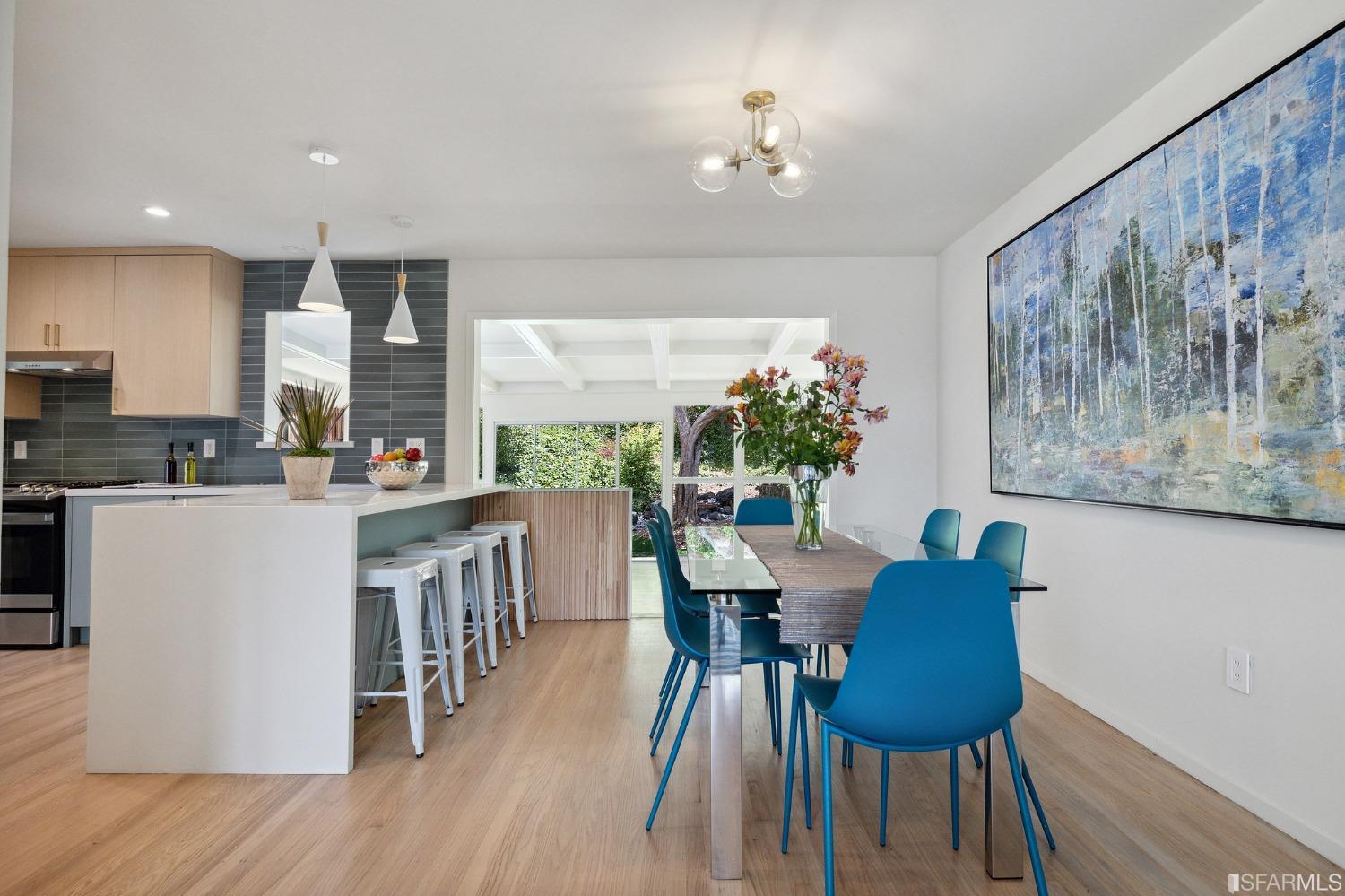 39 Idlewild Court Pacifica, CA 94044 - Photo 12 of 79