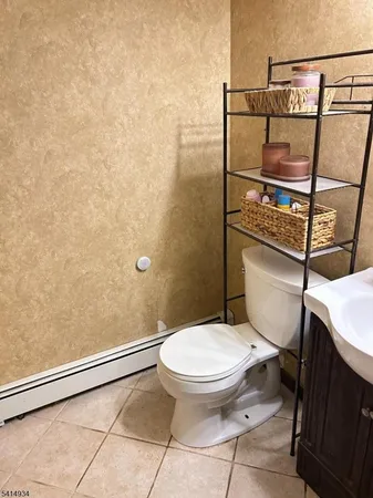 $379,999 | 110 Metro Trail, Hopatcong, NJ 07843