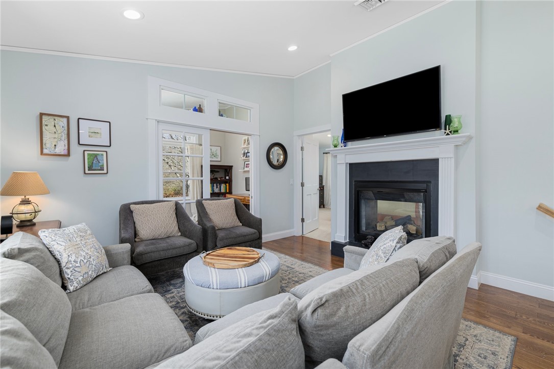 2 Colony Road Charlestown, RI 02813 - Photo 28 of 50 Gas fireplace