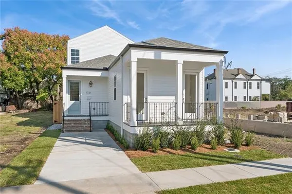 $999,000 | 1721 Constantinople Street, New Orleans, LA 70115