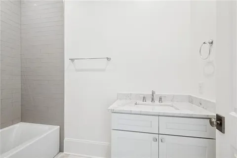 $999,000 | 1721 Constantinople Street, New Orleans, LA 70115