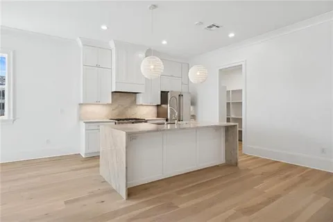 $999,000 | 1721 Constantinople Street, New Orleans, LA 70115