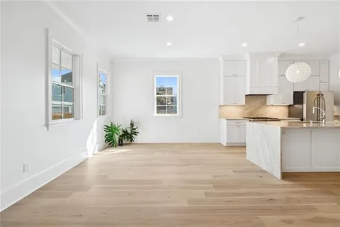 $999,000 | 1721 Constantinople Street, New Orleans, LA 70115