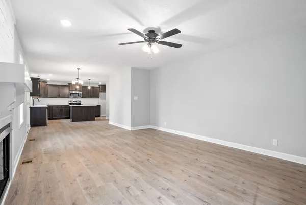 $2,350 | 2019 Ireland Way, Clarksville, TN 37042
