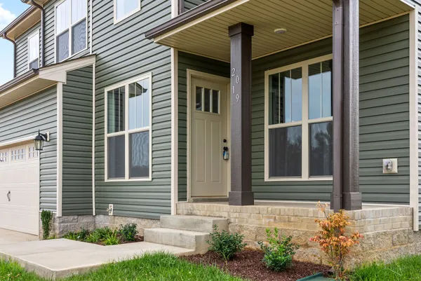 $2,350 | 2019 Ireland Way, Clarksville, TN 37042