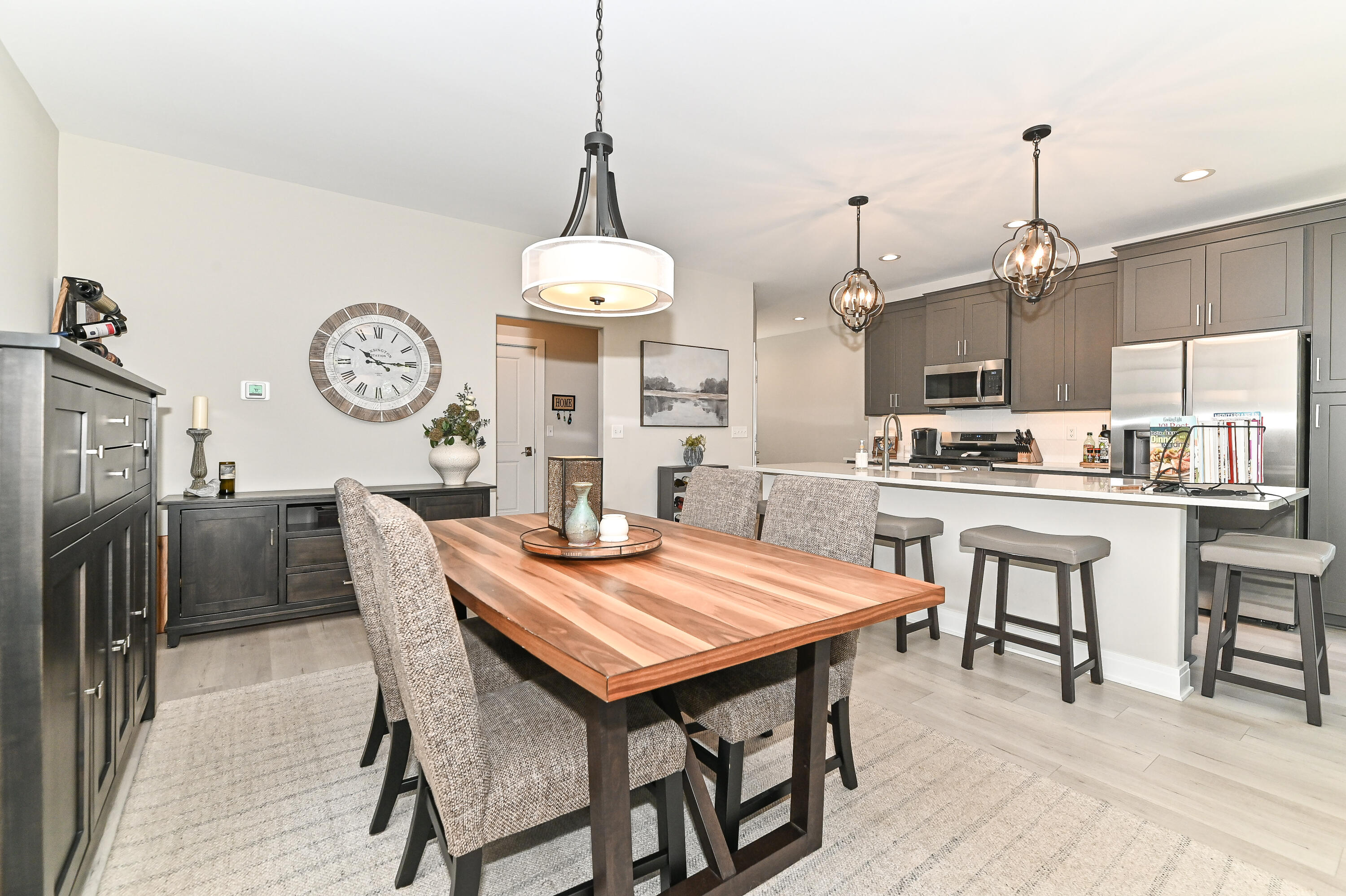 405 Falcon Ridge Drive, Unit 25 Burlington, WI 53105 - Photo 9 of 58 Falcon Ridge-23