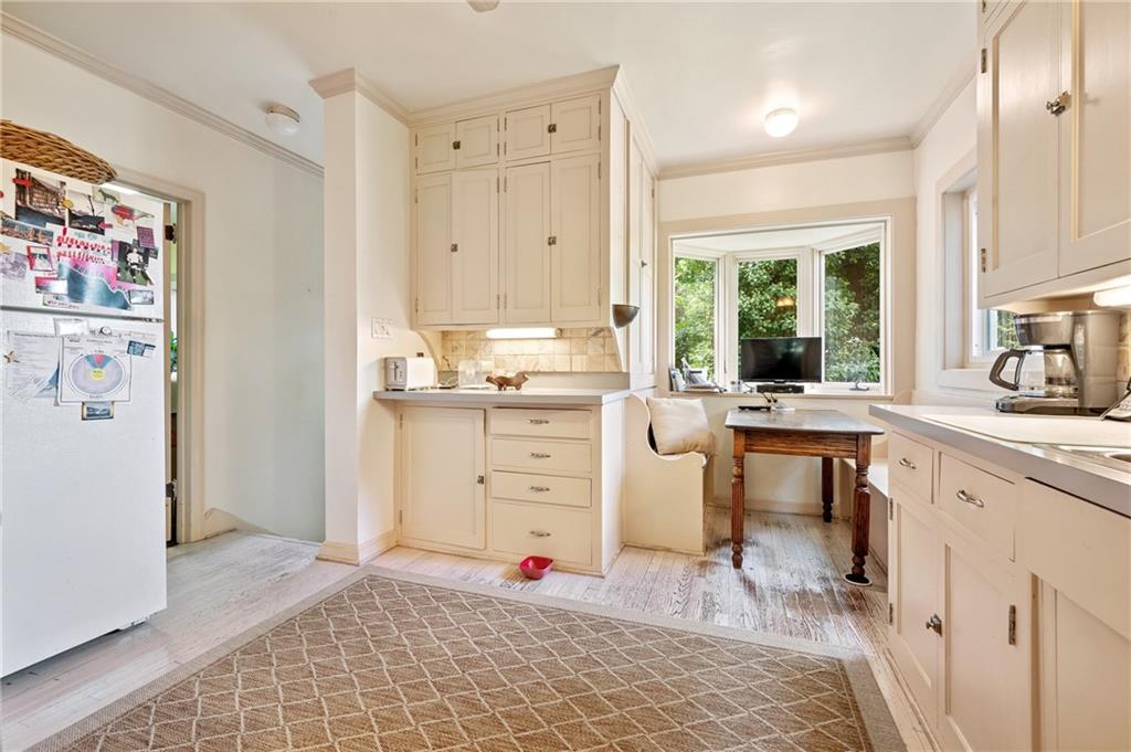 38 Wilkins Road Pittsburgh, PA 15221 - Photo 12 of 25 Gallery Image 12