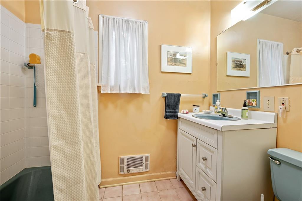 38 Wilkins Road Pittsburgh, PA 15221 - Photo 19 of 25 Gallery Image 19
