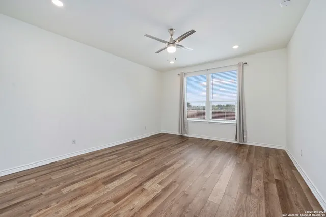 $425,000 | 26111 Costa Brava, Boerne, TX 78015