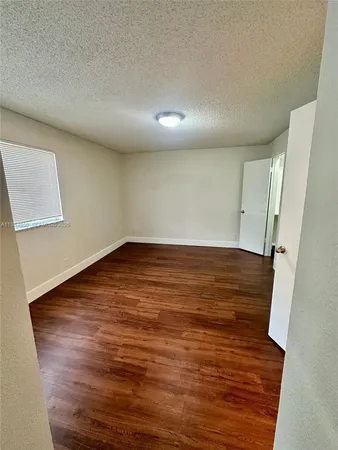 $2,400 | Isles at Lago Mar Condominium, Sunrise, FL 33325