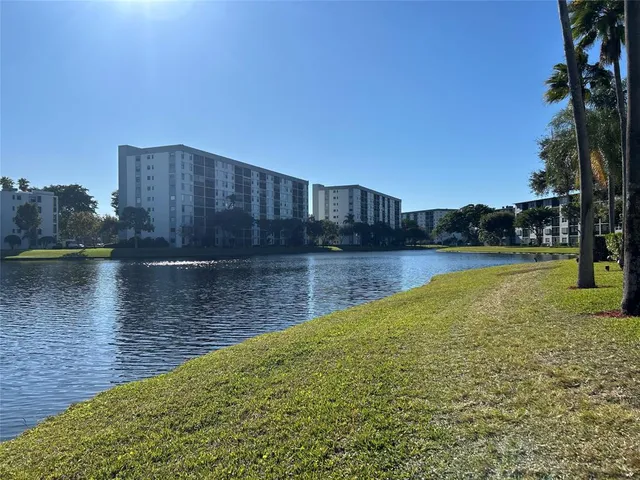 $2,500 | Undisclosed Address, Pompano Beach, FL 33069