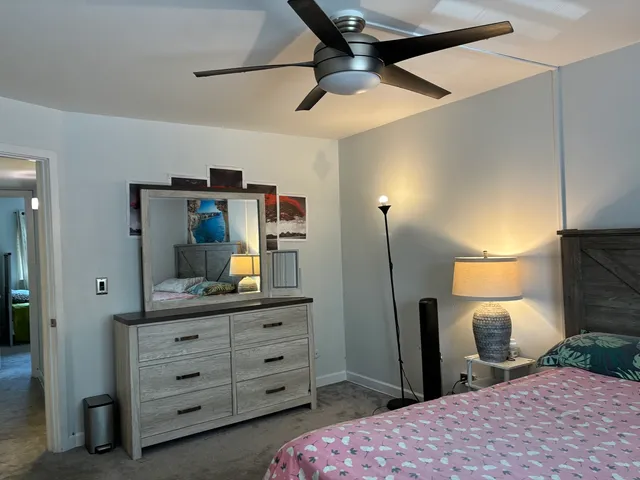 $1,700 | 912 South Plum Grove Road, Unit 121, Palatine, IL 60067