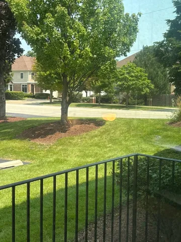 $1,700 | 912 South Plum Grove Road, Unit 121, Palatine, IL 60067