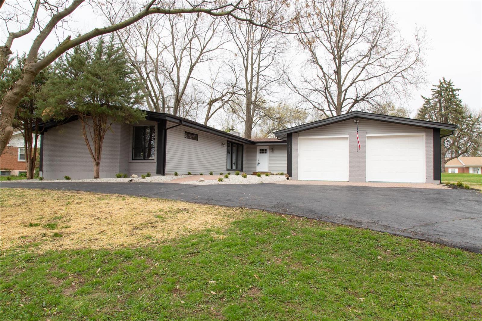 2485 Fair Acres Road St. Louis, MO 63136 - Photo 1 of 26 Gallery Image 1