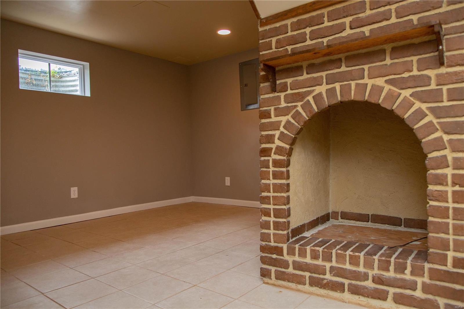 2485 Fair Acres Road St. Louis, MO 63136 - Photo 21 of 26 Gallery Image 21