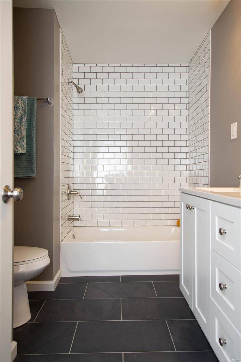2485 Fair Acres Road St. Louis, MO 63136 - Photo 10 of 26 Gallery Image 10