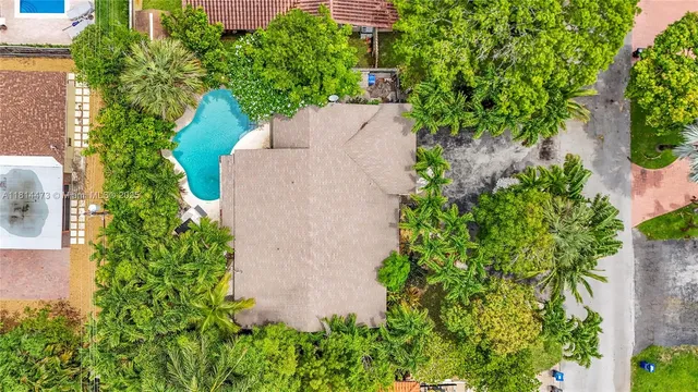 $899,000 | 5451 Northeast 22nd Avenue, Fort Lauderdale, FL 33308