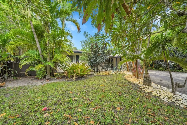 $899,000 | 5451 Northeast 22nd Avenue, Fort Lauderdale, FL 33308