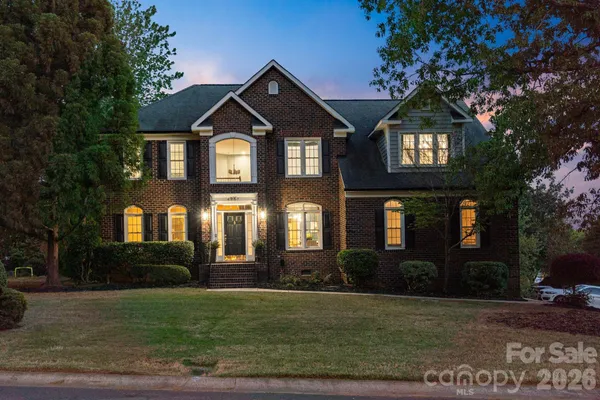 $700,000 | 4957 Shannamara Drive, Matthews, NC 28104
