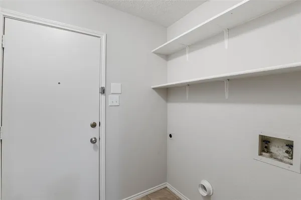 $2,300 | 983 Downey Drive, Lewisville, TX 75067