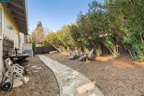 $1,898,000 | 614 Thornhill Road, Danville, CA 94526