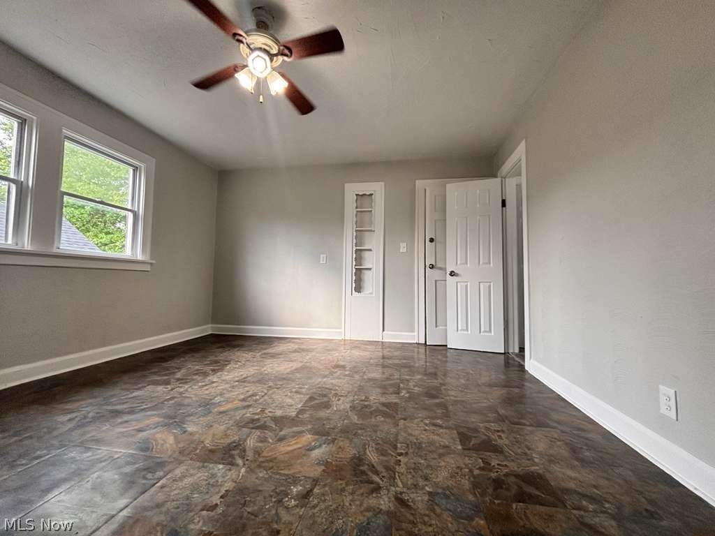 907 Rondel Road Cleveland, OH 44110 - Photo 20 of 26