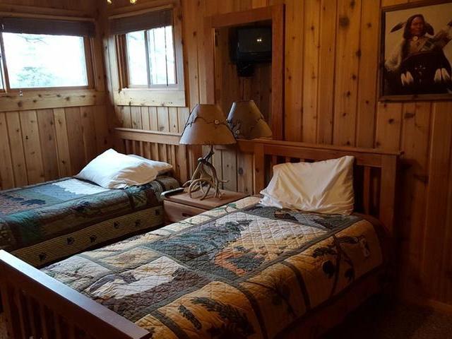 2815 Goodrich Road Watersmeet, MI 49969 - Photo 8 of 20 Gallery Image 8