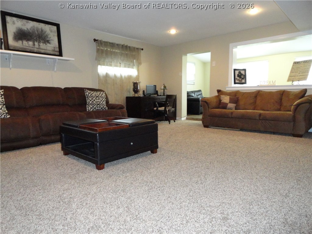 6021 East Pea Ridge Road Huntington, WV 25705 - Photo 12 of 17 Gallery Image 12
