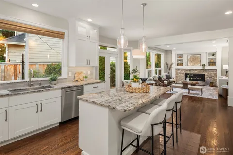 $1,825,000 | 2205 239th Place Northeast, Sammamish, WA 98074