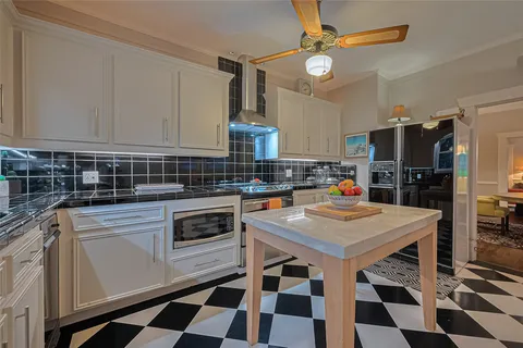 $724,900 | 1406 Maryland Street, Houston, TX 77006