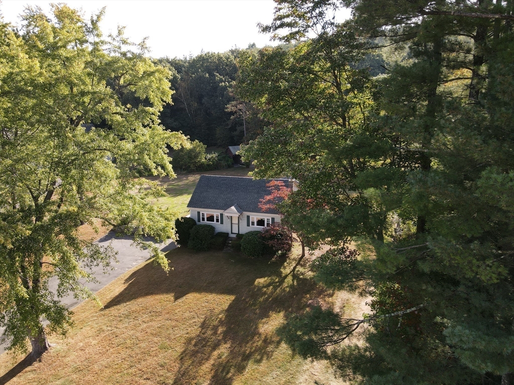 49 Hillside Road Montague, MA 01351 - Photo 7 of 36 Gallery Image 7