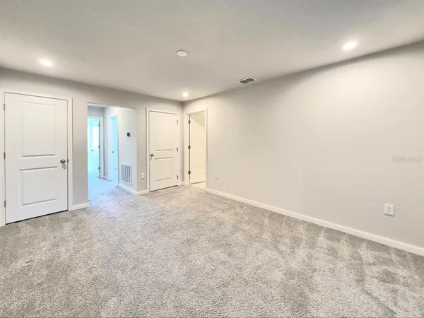 $2,500 | 8319 Wildflower Glen Avenue, Odessa, FL 33556