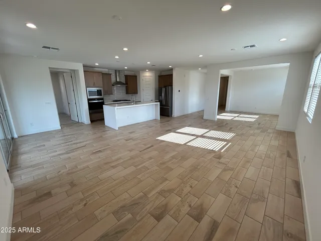 $3,250 | 11806 North Loma Linda Street, Surprise, AZ 85388