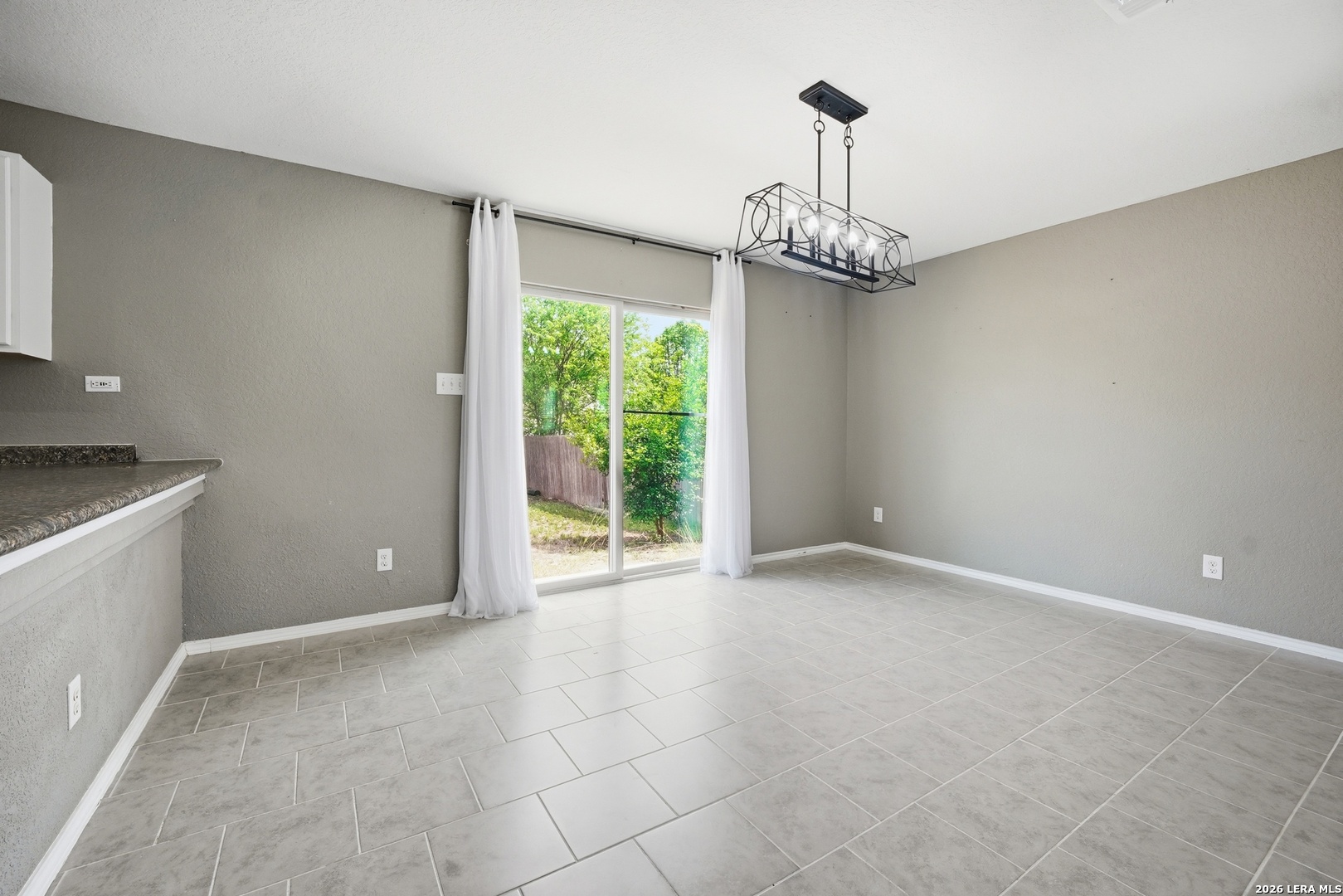 186 Granite Mist Universal City, TX 78148 - Photo 7 of 26