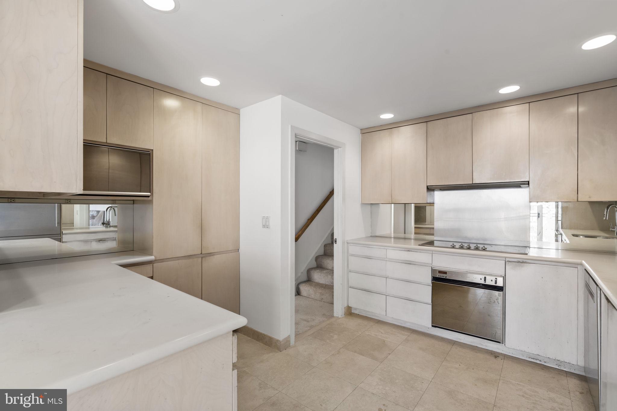 2301 Cherry Street, Unit 5/6F Philadelphia, PA 19103 - Photo 8 of 33