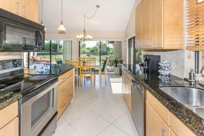 308 River Edge Road Jupiter, FL 33477 - Photo 12 of 45 308 River Edge Rd Jupiter FL-small-013-2