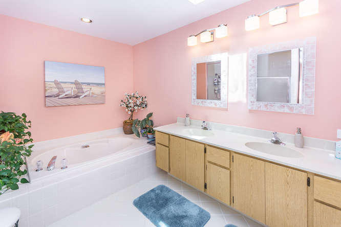 308 River Edge Road Jupiter, FL 33477 - Photo 17 of 45 308 River Edge Rd Jupiter FL-small-019-3