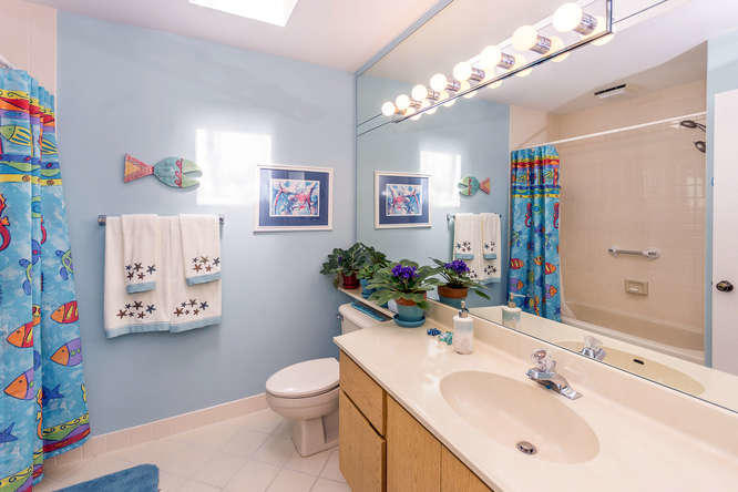 308 River Edge Road Jupiter, FL 33477 - Photo 23 of 45 308 River Edge Rd Jupiter FL-small-025-4