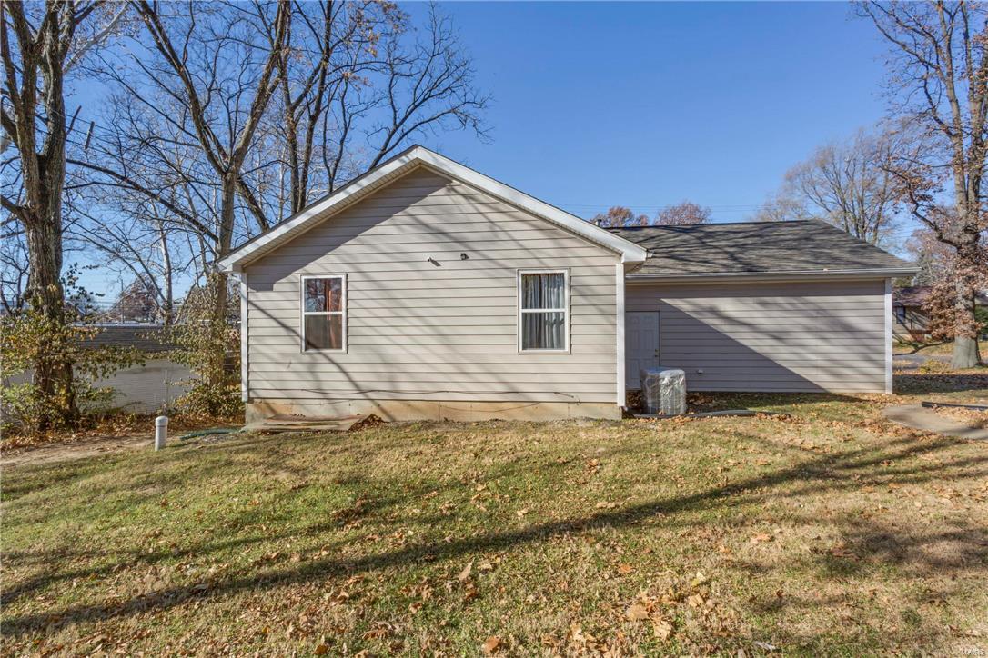 2832 Ridgeway Avenue St. Louis, MO 63114 - Photo 20 of 20 Gallery Image 20