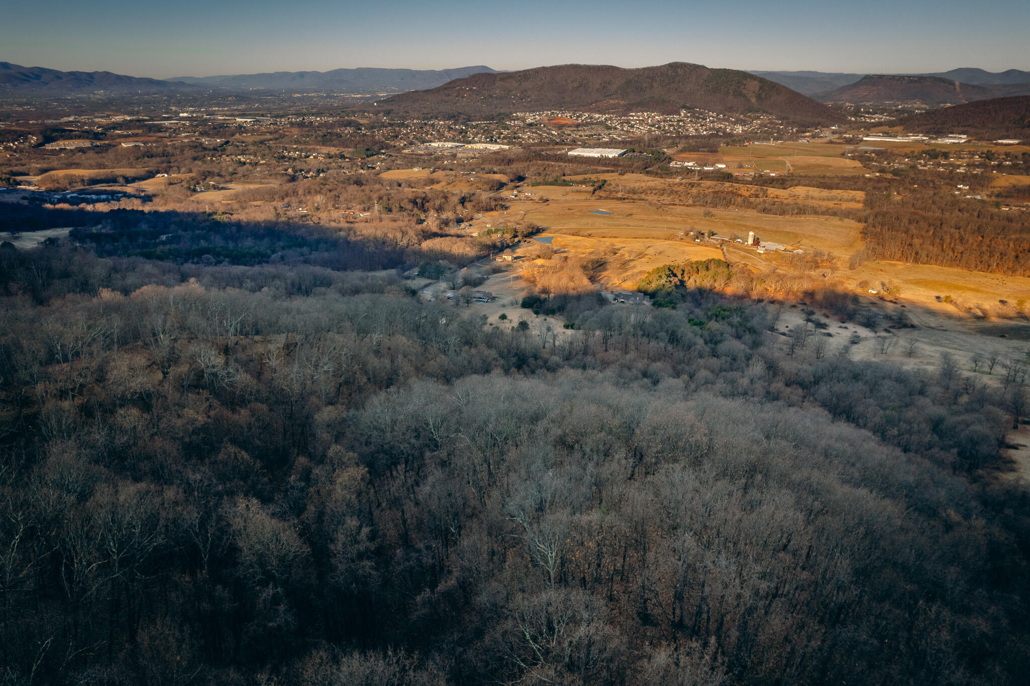 0 Glade Creek Road Roanoke, VA 24012 - Photo 10 of 21 a view of an ocean and a mountain