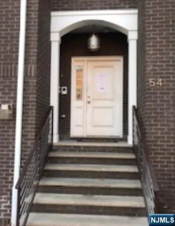 a view of entryway