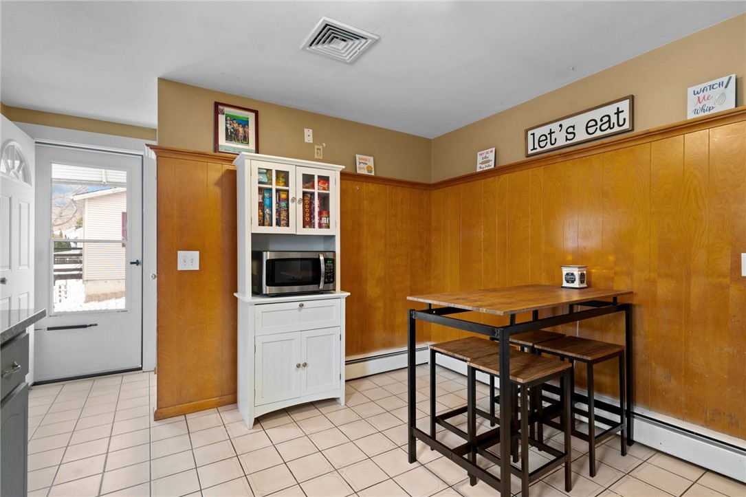 434 Arnold Road Coventry, RI 02816 - Photo 16 of 24