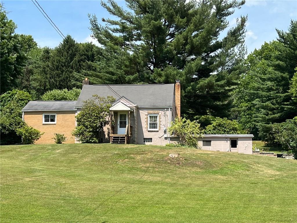 4126 Matthews Road Edinburg, PA 16116 - Photo 1 of 16 Gallery Image 1