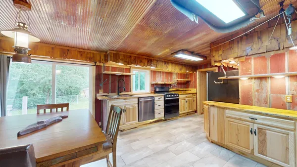 $199,000 | 5741 Highway 53, Kabetogama, MN 56669