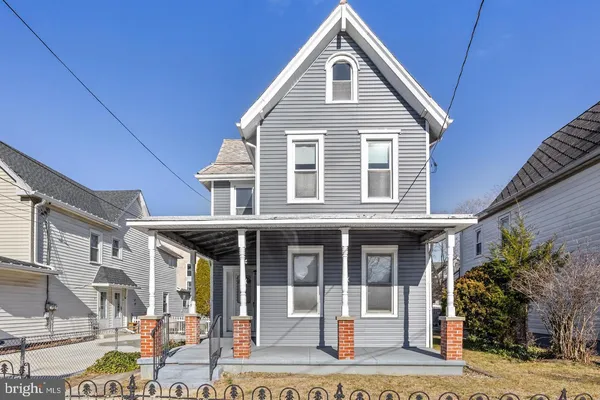 $2,600 | 319 Taylor Street, Riverside, NJ 08075