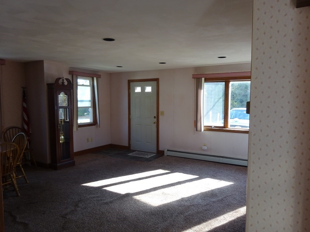 20 Rockview Road Hull, MA 02045 - Photo 2 of 17
